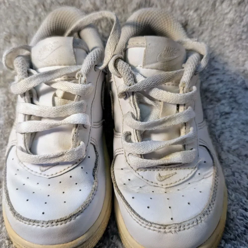 Nike Air Force 1 Toddler 7C Triple White 2011 VTG Baby Shoes Leather Low Top